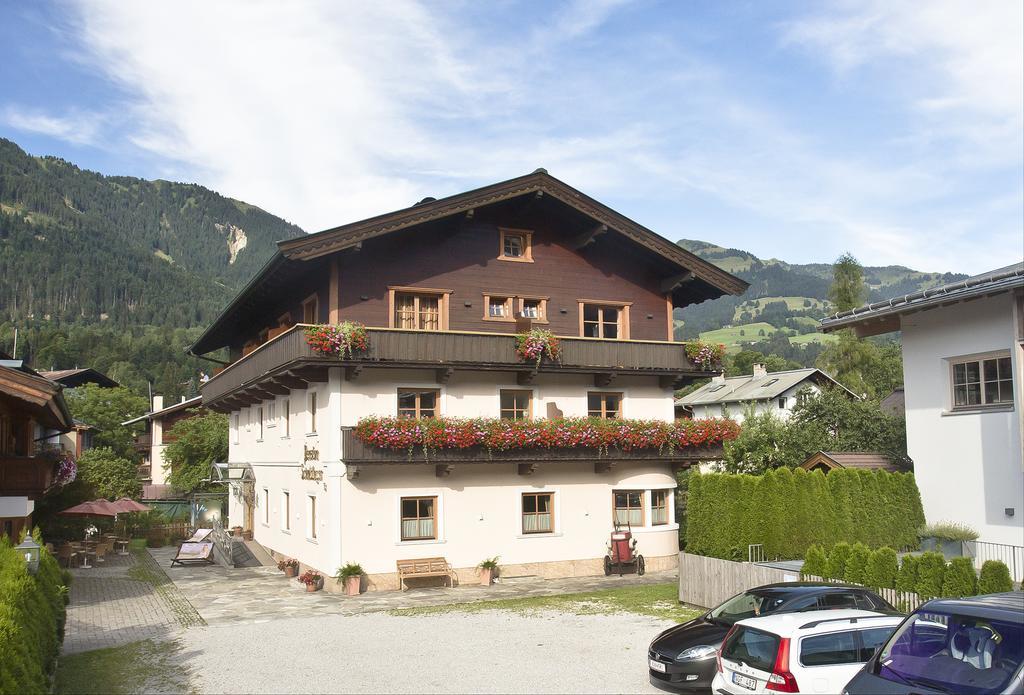 Pension Schmidinger Kitzbuhel Exterior photo