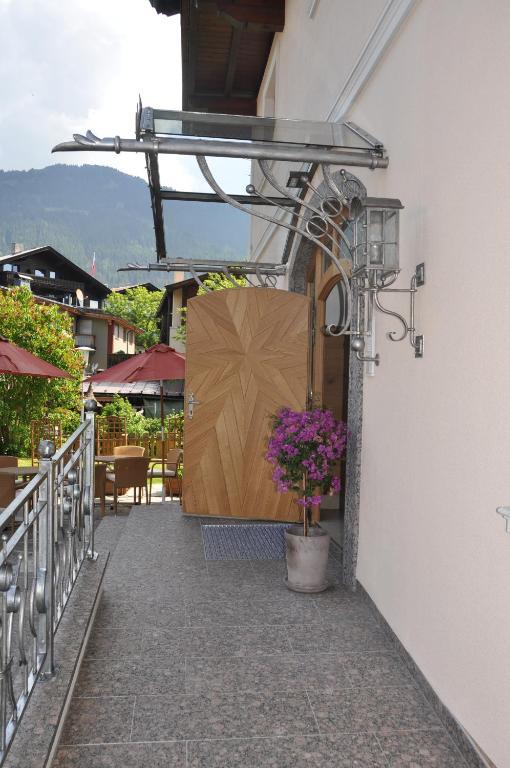Pension Schmidinger Kitzbuhel Exterior photo