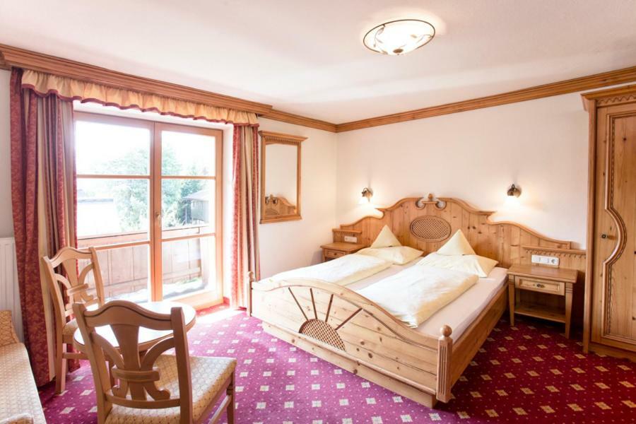 Pension Schmidinger Kitzbuhel Exterior photo